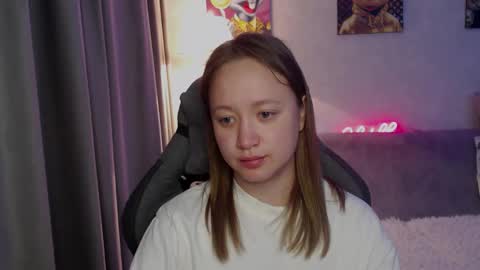 Snapshot of _lalune_ chatting on September 16, 8:06 am _lalune_ online show from September 16, 8:06 am