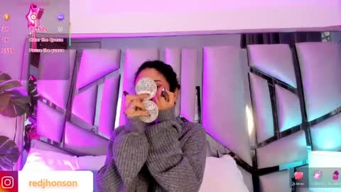 Lanna  online show from April 15, 11:46 am