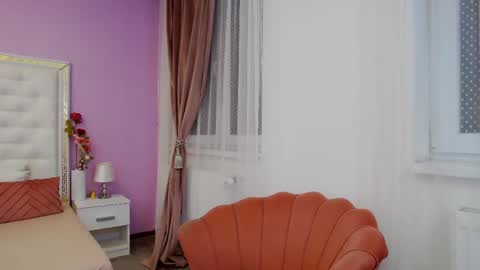 Lena Paul online show from March 12, 4:30 am