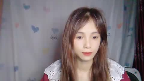 _lily0_ online show from July 21, 9:22 am