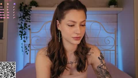 Alice online show from April 9, 12:22 pm