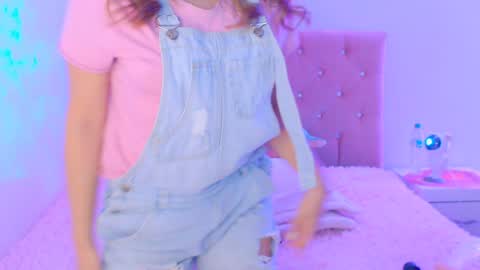 Snapshot of _lloou_ chatting on January 9, 2:54 am Sofia 3 online show from January 9, 2:54 am