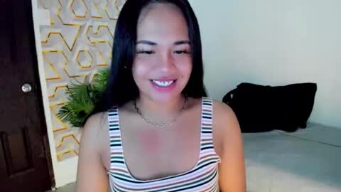 _lovelyyan69_ online show from October 6, 9:49 am