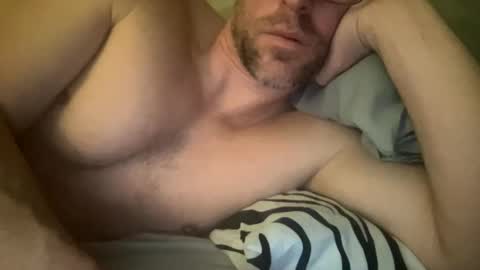 _lululeo_ online show from March 2, 5:19 am