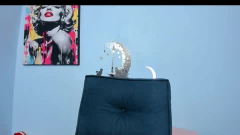  luna  sweet  online show from April 8, 6:44 pm