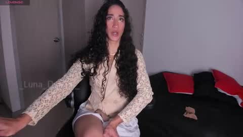  Luna  online show from November 12, 12:24 am