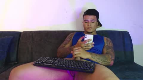 STIVEN online show from November 22, 9:02 pm