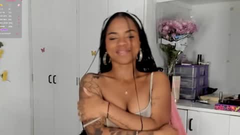 Snapshot of _marcela_22 chatting on February 2, 6:14 am MARCELA online show from February 2, 6:14 am