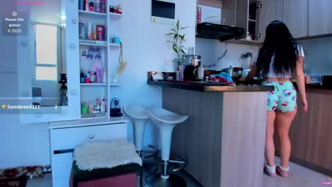 Maria Angel online show from June 10, 6:40 pm