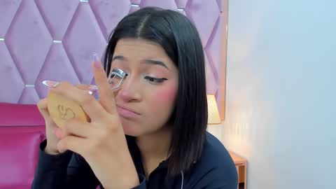 Nahayo  online show from December 17, 12:01 pm