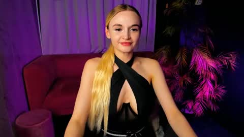 Mila online show from July 2, 8:58 pm