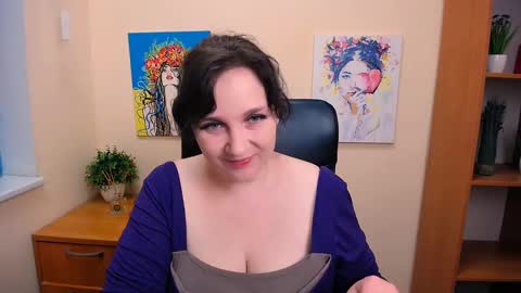 Snapshot of _miranda_sun chatting on March 10, 8:39 am Miranda online show from March 10, 8:39 am