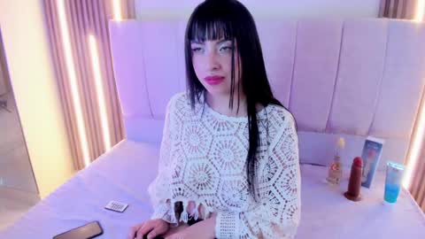 _mishell22 online show from April 18, 7:58 pm