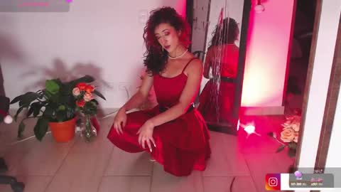 Snapshot of _miss_karoline chatting on December 25, 5:26 am karoline uwu online show from December 25, 5:26 am