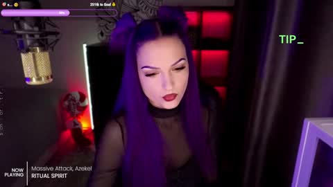 Snapshot of _mistress__ chatting on December 15, 4:04 pm Mistress Milana online show from December 15, 4:04 pm