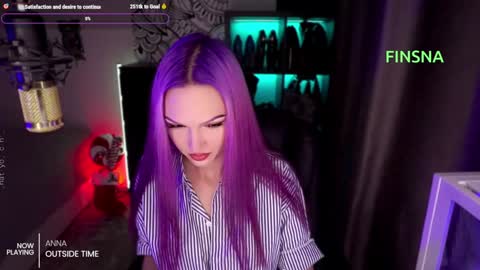 Snapshot of _mistress__ chatting on December 5, 7:33 pm Mistress Milana online show from December 5, 7:33 pm