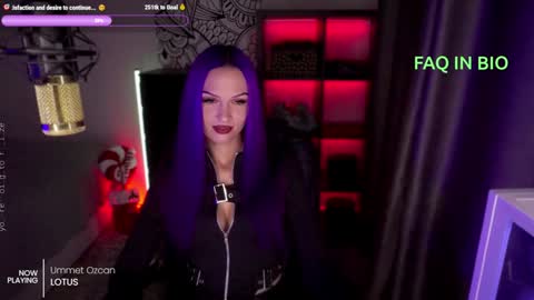 Snapshot of _mistress__ chatting on December 14, 6:41 pm Mistress Milana online show from December 14, 6:41 pm