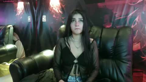Snapshot of _monserratee chatting on October 4, 11:30 am Monserrate online show from October 4, 11:30 am