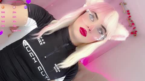 Snapshot of _natsuki chatting on February 14, 3:54 am _natsuki online show from February 14, 3:54 am