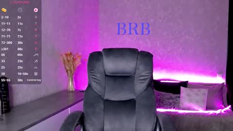 Megan online show from December 4, 7:52 am