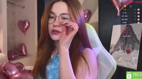 Mia with a big heart  online show from February 18, 12:16 pm