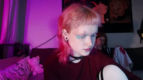 Nicole online show from July 3, 9:19 pm