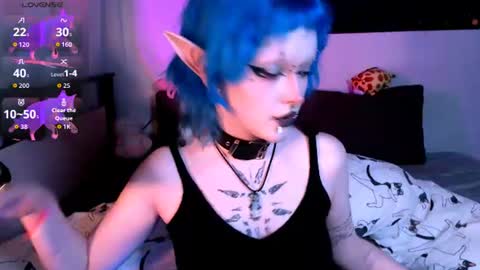 Nicole online show from July 28, 1:14 am