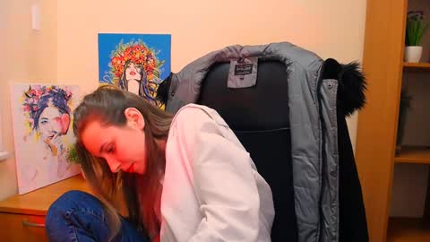 Nica online show from February 18, 3:41 pm