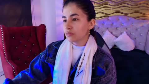 Nina Harpper online show from July 29, 12:27 pm