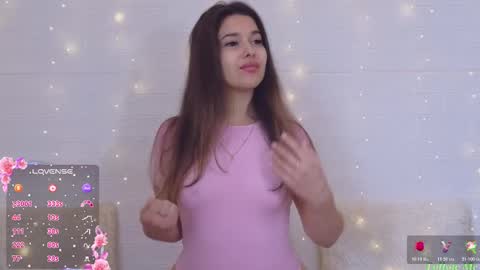 Vivian online show from November 6, 9:34 am