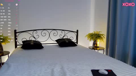 Vivian online show from October 29, 7:21 am