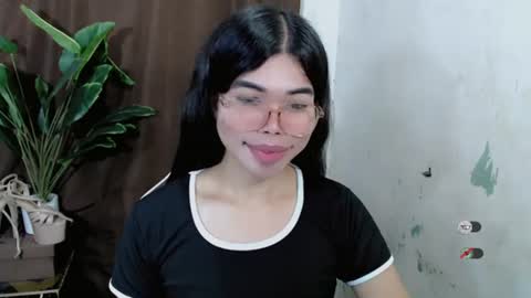 _odette22 online show from June 27, 12:11 pm