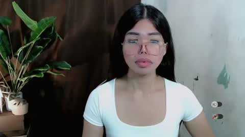 _odette22 online show from July 2, 10:20 am