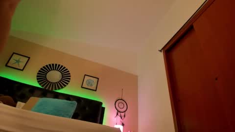 Olivia jones online show from March 26, 3:50 pm