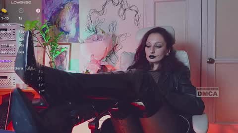 The Supreme Goddess Rose online show from December 18, 1:45 pm