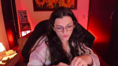 Snapshot of _peach__ chatting on September 30, 4:12 am violeta ig online show from September 30, 4:12 am