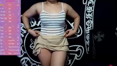 _preciousmoira online show from June 15, 2:25 am