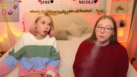 Merlizz Eva Jane Mila Nicole  left to right  online show from March 13, 8:45 pm