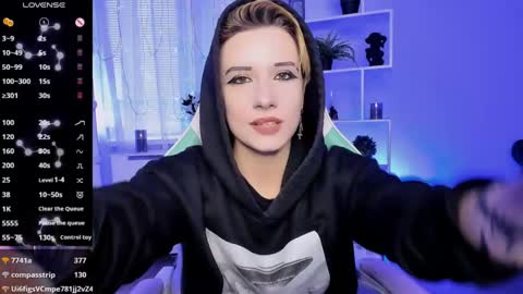 Rein online show from April 18, 3:25 pm