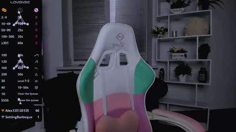 Rein online show from October 30, 8:42 pm