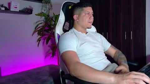 Roberto online show from November 27, 6:43 am