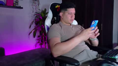 Roberto online show from February 1, 6:32 am