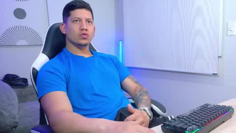 Roberto online show from March 4, 12:02 pm