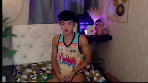 _robinmartinxx online show from December 15, 5:36 am