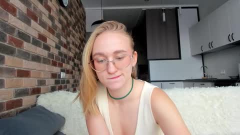 Ruby online show from November 30, 10:11 am