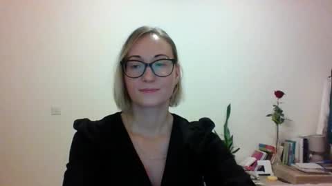 _sandyqueen__ online show from November 30, 10:50 pm