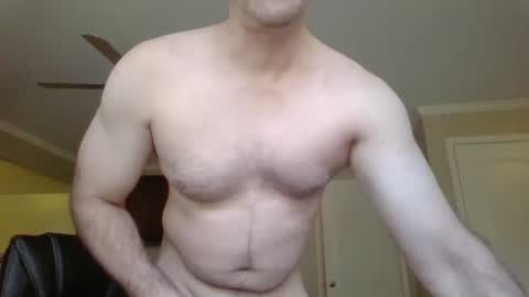 Snapshot of _sensible_swag2 chatting on February 2, 8:41 pm _sensible_swag2 online show from February 2, 8:41 pm