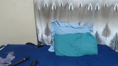 _sexylipss online show from June 12, 3:22 pm