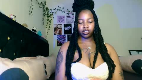 Abbie online show from April 22, 3:19 pm