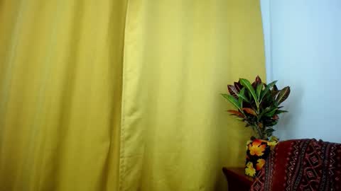 _skyleer_ online show from October 26, 11:04 pm